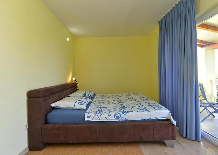 Apartments Milica 56