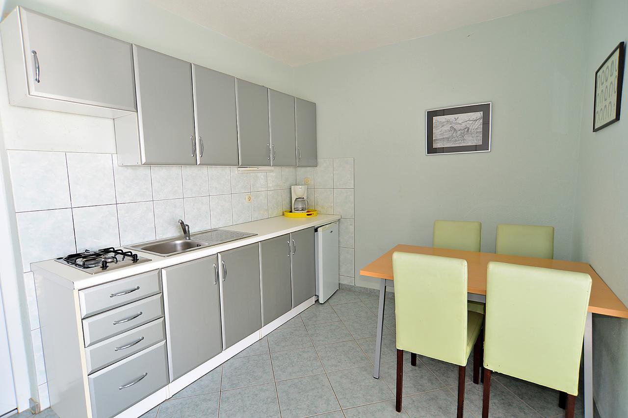 Apartment Milica 56 *