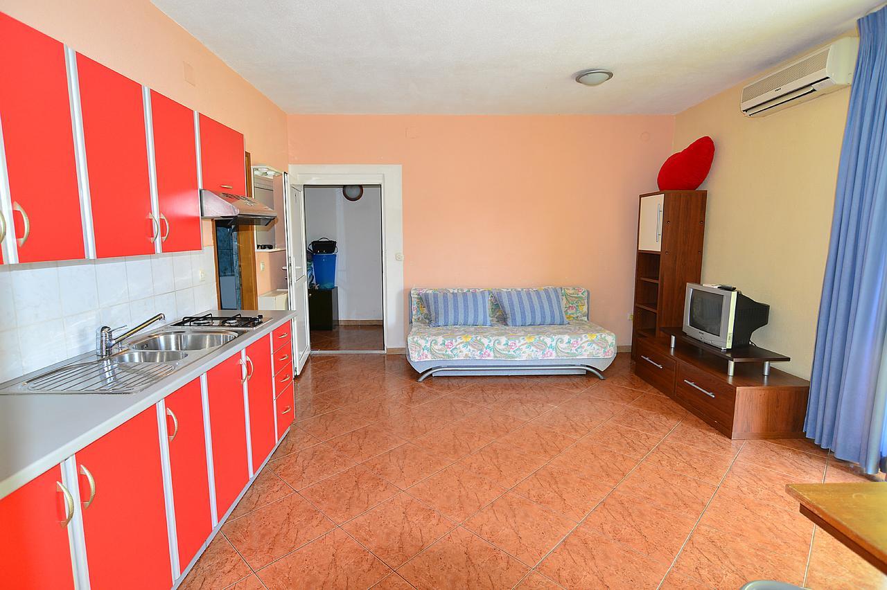 Milica 56 Apartment *