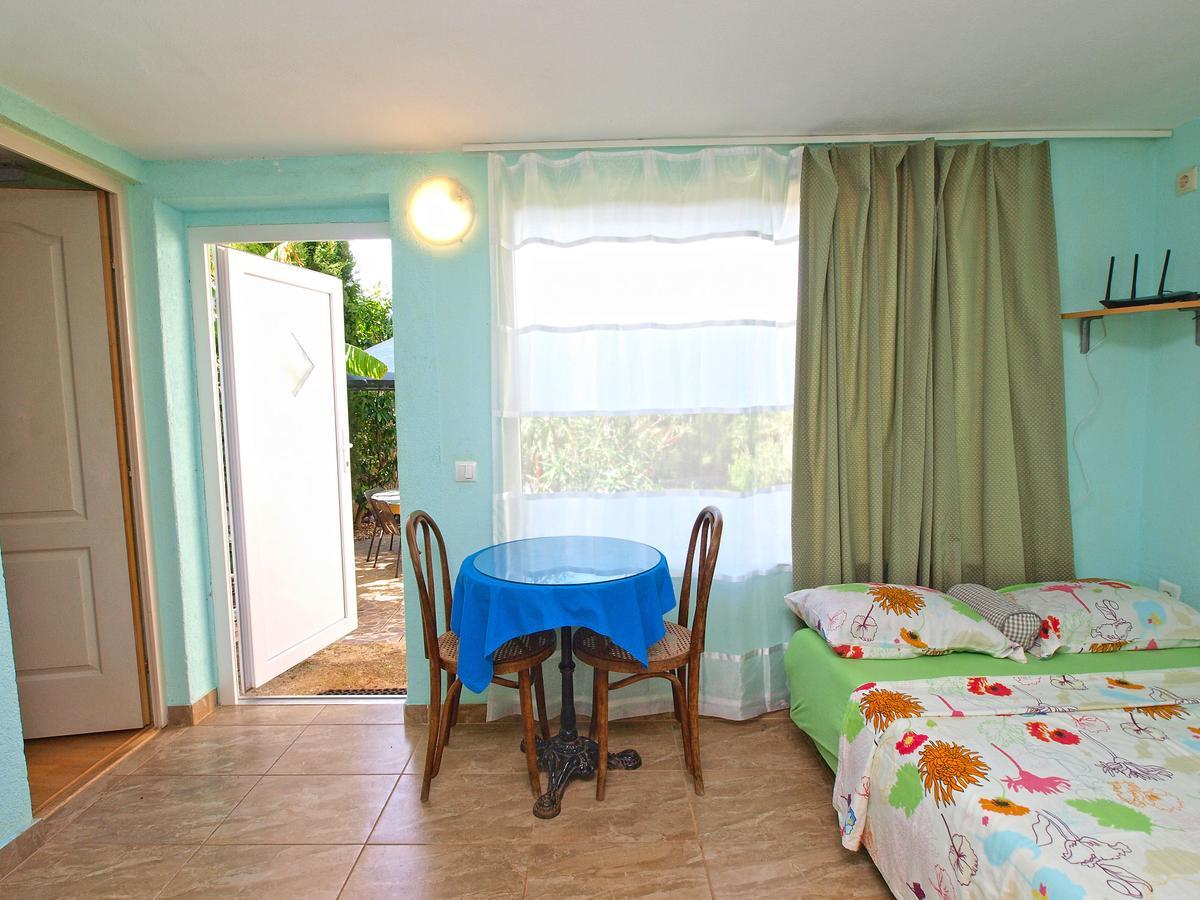 Milica 56 Apartment *