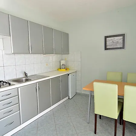 Apartments Milica 56 Pula Exterior photo