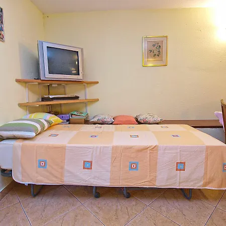Apartments Milica 56 Pula Exterior photo