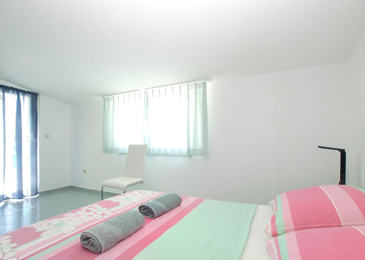 Apartma Milica 56